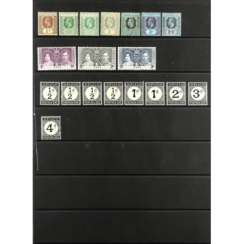 556 - FIJI 1878 - 1937 MINT COLLECTION on protective pages, stc £1200+ (approx 100 stamps) Lot 556 (M) [c]