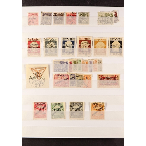 564 - FIUME 1918 - 1923 COLLECTION of 200+ mint / never hinged mint & used stamps on pages, 1919 'Fiume' o... 