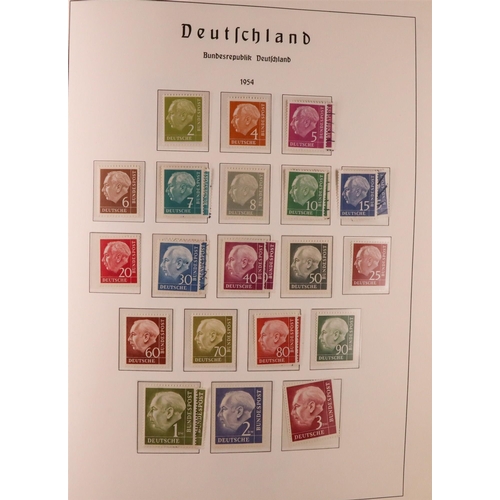 657 - GERMANY 1850's-1990's COLLECTION/ACCUMULATION in album & five stockbooks, mint (many never hinged) &... 