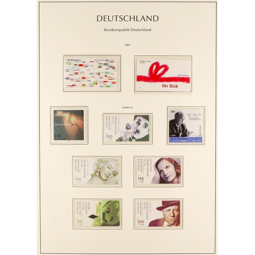 674 - GERMANY 1990 - 2005 RE-UNIFICATION COLLECTION in 2 albums, chiefly never hinged mint sets (with a fe... 