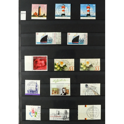 699 - GERMANY WEST 1945 - 2010 COLLECTION in 3 matching Lighthouse 32-page stock books, of mint & used sta... 