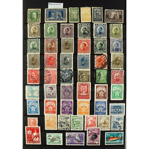 94 - CARTON WITH EUROPE IN 7 STOCK BOOKS. with mint, never hinged mint & used stamps from Belgium, Czech,... 