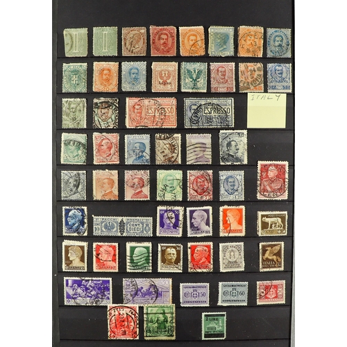 94 - CARTON WITH EUROPE IN 7 STOCK BOOKS. with mint, never hinged mint & used stamps from Belgium, Czech,... 