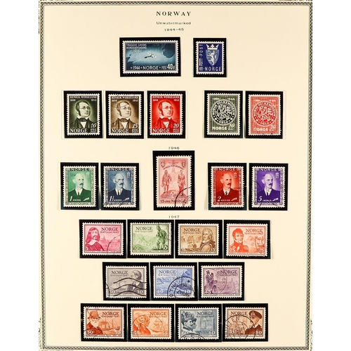 1118 - NORWAY 1855 - 1988 COLLECTION of stamps in Scott Specialty album (pages to 2002) of mint / never hin... 