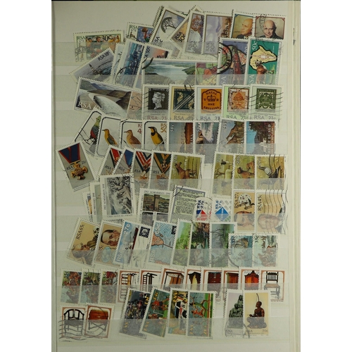 1252 - SOUTH AFRICA 1913 - 2000 COLLECTION / ACCUMULATION of 1500+ mint / never hinged mint & used stamps o... 