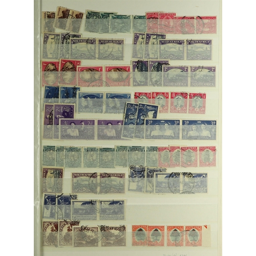 1252 - SOUTH AFRICA 1913 - 2000 COLLECTION / ACCUMULATION of 1500+ mint / never hinged mint & used stamps o... 