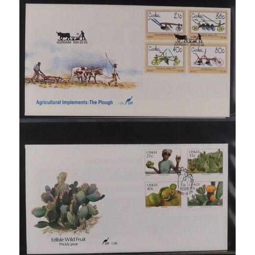 1256 - SOUTH AFRICA FIRST DAY COVERS SOUTH AFRICA & AREAS 1976-1997 collection in seven albums, includes So... 