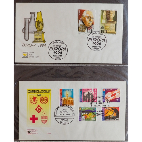 141 - COLLECTOR'S ESTATE All periods accumulation in three cartons, includes world ranges in albums/stockb... 