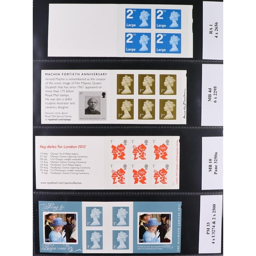 1788 - GB.ELIZABETH II 1976-2018 BOOKLETS Collection in five albums, all identified, includes Definitive, G... 