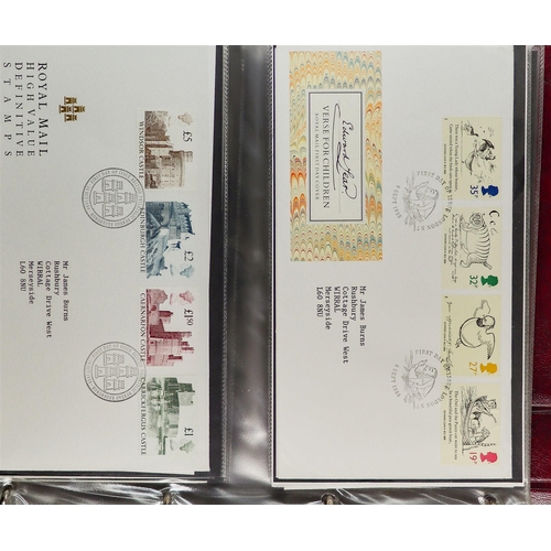 1857 - GB.FIRST DAY COVERS 1979 - 2019 COLLECTION in dedicated binders. Includes prestige booklet panes, mi... 