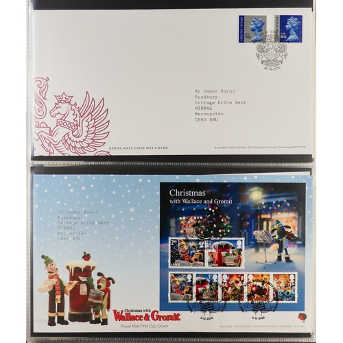 1857 - GB.FIRST DAY COVERS 1979 - 2019 COLLECTION in dedicated binders. Includes prestige booklet panes, mi... 