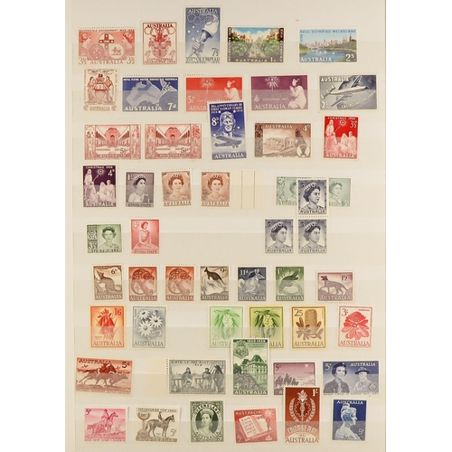 262 - AUSTRALIA 1913 - 1971 MINT COLLECTION includes 1913-14 to 2½d, 3d & 6d, 1915 9d, many more Roo's & H... 