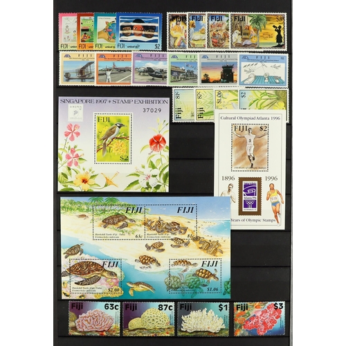 561 - FIJI 1967 - 1989 NEVER HINGED MINT COLLECTION near- complete for the entire period, on protective pa... 