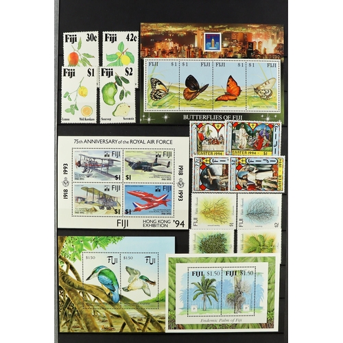 561 - FIJI 1967 - 1989 NEVER HINGED MINT COLLECTION near- complete for the entire period, on protective pa... 