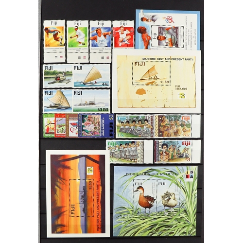 561 - FIJI 1967 - 1989 NEVER HINGED MINT COLLECTION near- complete for the entire period, on protective pa... 