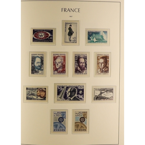 589 - FRANCE ESTATE CLEARANCE IN BOX. Mint & used stamps in 7 albums / stock books & also on loose stock p... 