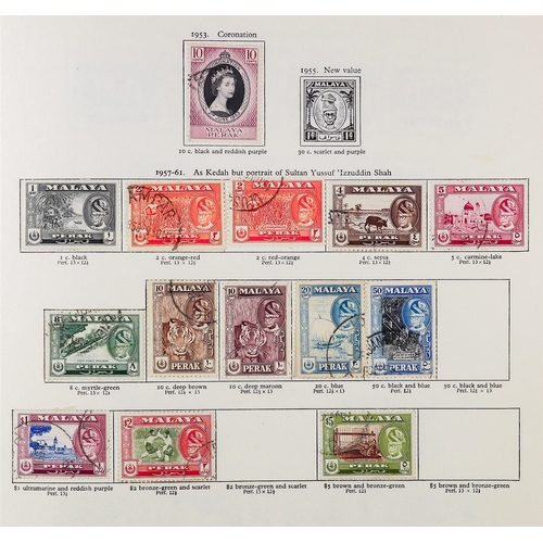 219 - QEII COMMONWEALTH COLLECTION IN FIVE 'NEW AGE' ALBUMS 1952-1970 mint & used stamps, all different, m... 