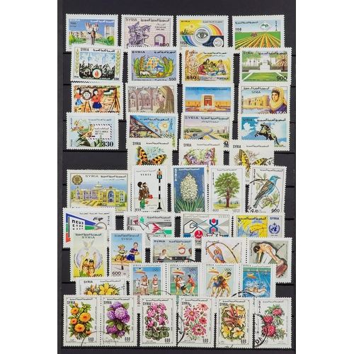 248 - COLLECTOR'S ESTATE IN CARTON World mint & used stamps in ten albums & stockbooks, plus some in packe... 