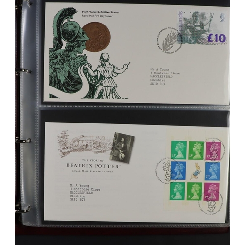 2554 - GB.FIRST DAY COVERS 1970-2018 COMPREHENSIVE COLLECTION of illustrated fdc's in twenty matching 'Roya... 