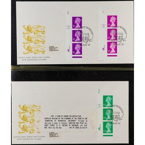 2558 - GB.FIRST DAY COVERS 1971-2006 COMPREHENSIVE COLLECTION in eleven albums, includes commemoratives & d... 