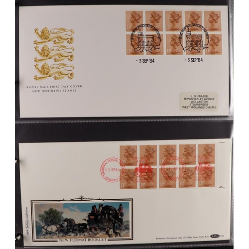 2563 - GB.FIRST DAY COVERS 1980 - 2013 STANDARD RETAIL BOOKLET COLLECTION. Housed in four binders. Mainly B... 