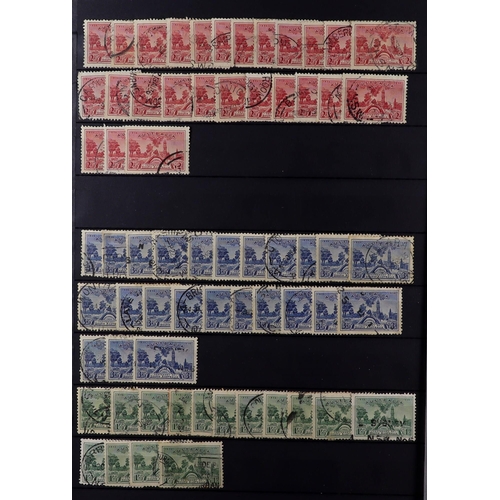 349 - AUSTRALIA KGV 1913 - 1936 DUPLICATED used stamps in a large stock book, chiefly Roos' & Heads, also ... 