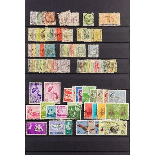 91 - COMMONWEALTH USED COLLECTION in 3 stock books, interestinmg ranges includes sets and higher values, ... 