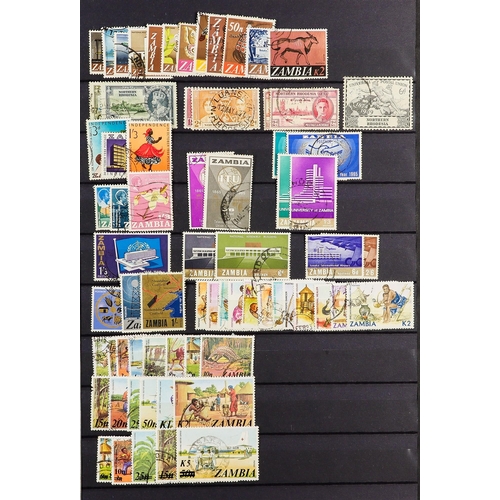 91 - COMMONWEALTH USED COLLECTION in 3 stock books, interestinmg ranges includes sets and higher values, ... 