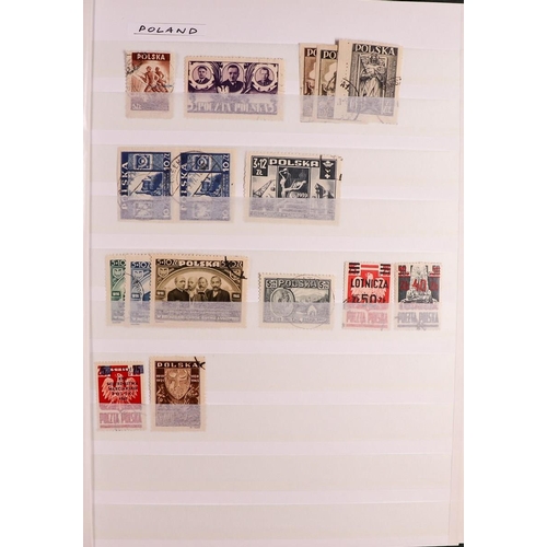 94 - UNIQUE REPRESENTATIVE COLLECTION of world stamps & sets selected by the collector for their appealin... 