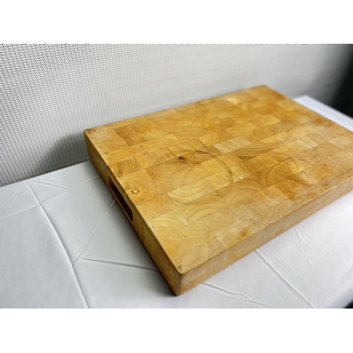 101 - Two large oak chopping boards