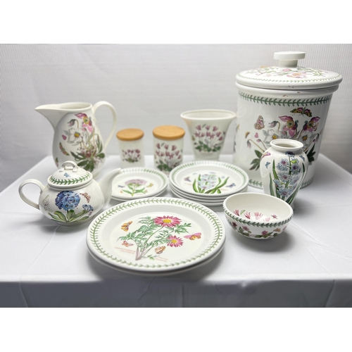 39 - The Portmeirion Botanic Collection is a renowned and beloved range of tableware and home decor items... 