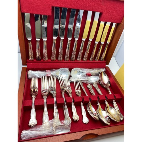 9 - Sheffield Steel Cutlery complete in case