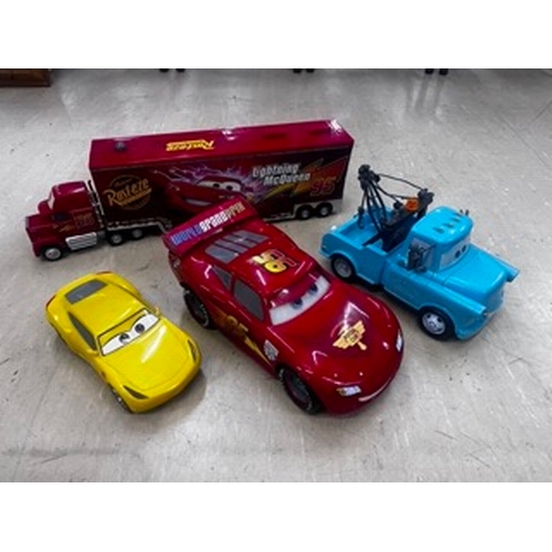 181 - Lightning Mcqueen Disney Cars Bundle of Toys