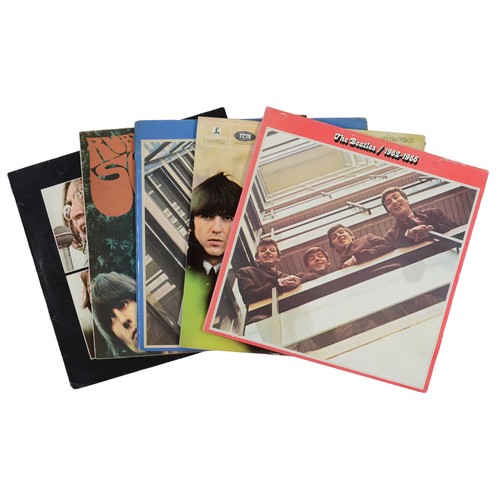 180 - Collection of 5 Beatles LPs - featuring Let It Be (PCS 7096, PCS 7096) VG/VG, Rubber Soul (PCS 3075)... 