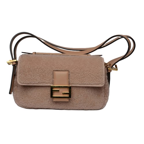 198 - FENDI Baguette Beige and Brown Sheepskin Shoulder Bag - Beautiful bag which is double-sided with an ... 