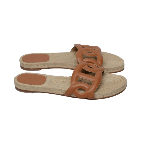 216 - Hermes Paris Tan Espadrille Sandals. Size 40. Brand new, unworn.