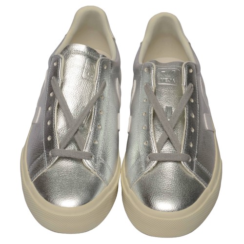 218 - Veja Ladies Trainers. Silver and white. Size 7. Brand new without tags/box.