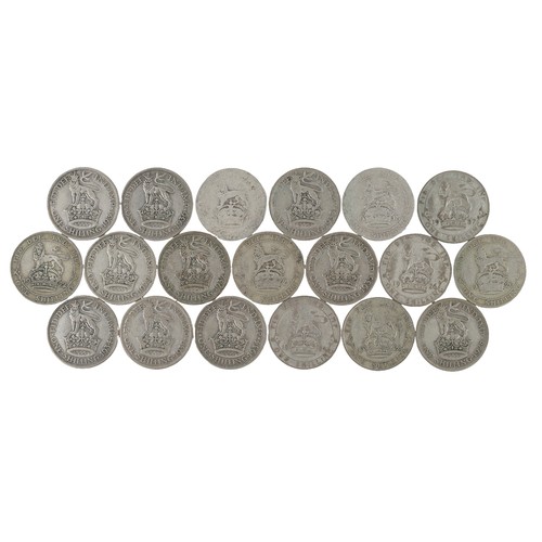 212 - George V, Shillings. Set of 19 from 1918 to 1936.
1918, 1919, 1920, 1921, 1922, 1923, 1924, 1926, 19... 