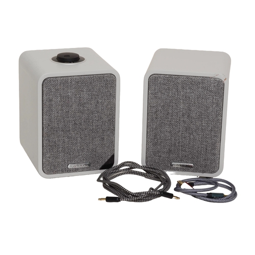 141 - Ruark Bluetooth Speakers. MR1 mk2. With two speaker cables only. Crack to top right corner on one sp... 