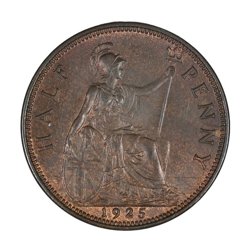 218 - George V, Half Penny. 1925. A little lustre resulting in a nice overall tone. GEF (S4056)