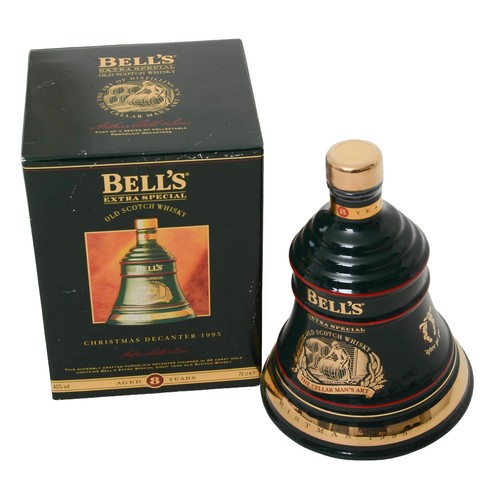 83 - Bell's Scotch Whisky Decanter - Christmas 1995. Sealed and boxed.