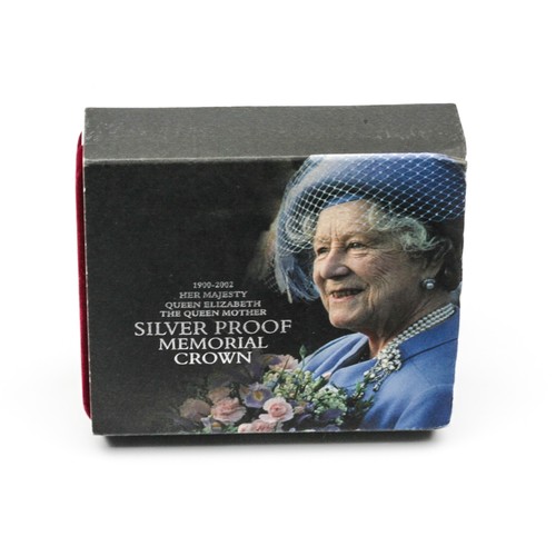 191 - Elizabeth II Silver Proof Memorial Crown. 2002. Queen Elizabeth The Queen Mother, 1900 - 2002. FDC.