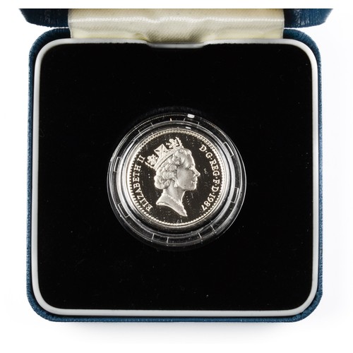 12 - Elizabeth II Silver Proof One Pound Coin. 1987. (S4333) FDC.