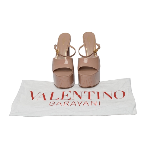 79 - Valentino Garavani Platform Open-toe Heels. Nude pink in colour, Size 40.