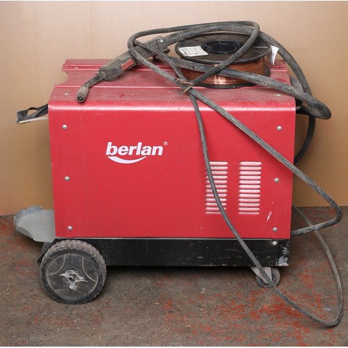 9 - Berlan BMIG 140 Mig Welder