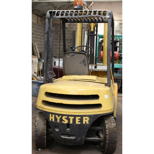 22 - Hyster 3 Tonne Diesel Forklift with reconditioned engine installed and original engine for spares.