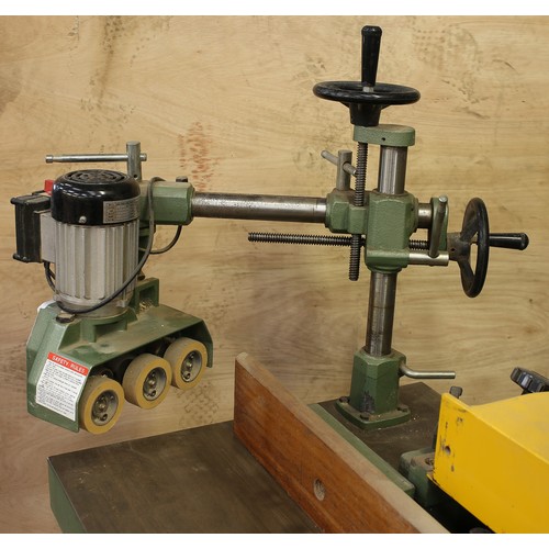 28 - T 1000 Woodworking Spindle