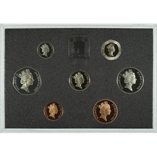 91 - 1991 United Kingdom Proof Coin Collection in a Presentation Case.