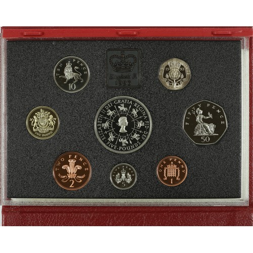 102 - 1993 United Kingdom Proof Coin Collection in Presentation Case and Complete with COA.