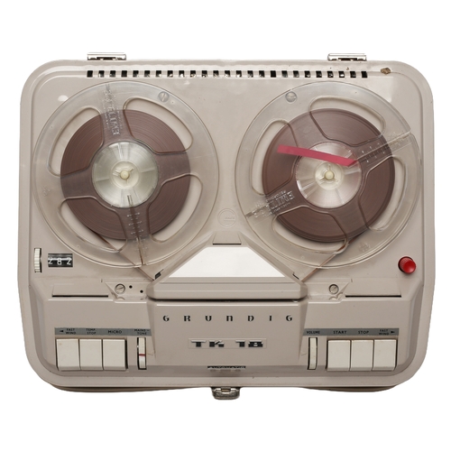 166 - Grundig TK 18 Reel-to-Reel Tape Recorder.